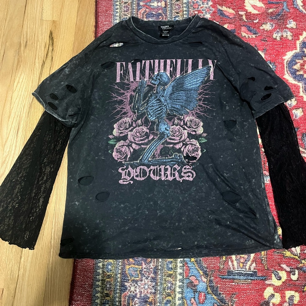 Hot topic/thorn and fable distressed shirt